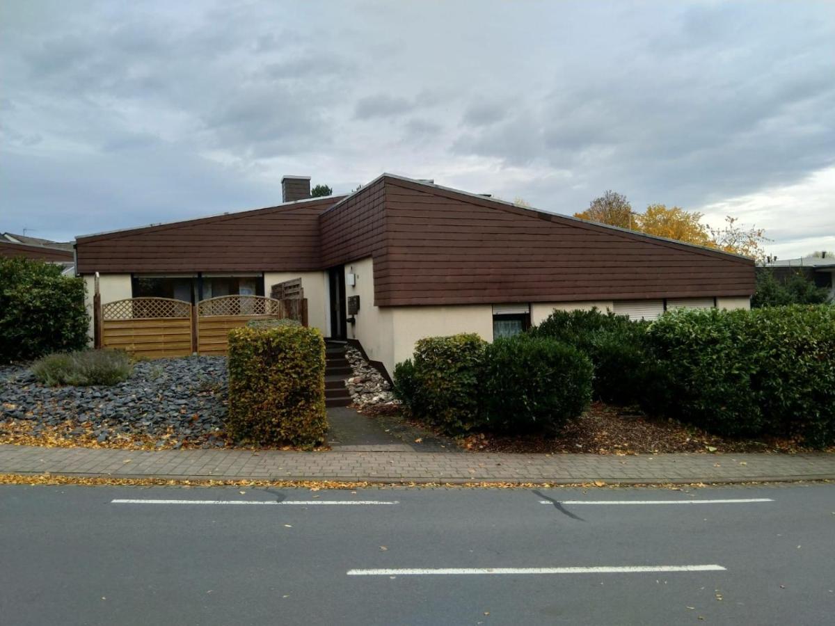 Kleine Ferienwohnung, Einzimmeraparment In Altenkirchen Almersbach Dış mekan fotoğraf